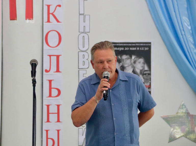 В школе при Посольстве прошел «Последний звонок»