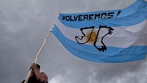 "Pesó más el anticolonialismo": Argentina mantiene el apoyo internacional por las Malvinas a pesar de Milei "Pesó más el anticolonialismo": Argentina mantiene el apoyo internacional por las Malvinas a pesar de Milei