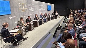 Comunidad jurídica internacional se reúne en Rusia para crear tácticas contra 'lawfare' occidental Comunidad jurídica internacional se reúne en Rusia para crear tácticas contra 'lawfare' occidental