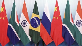 El Kremlin niega que los BRICS estén debatiendo la creación de una moneda común El Kremlin niega que los BRICS estén debatiendo la creación de una moneda común
